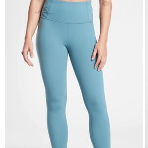 Athleta Elation Pirouette 7/8 Legging